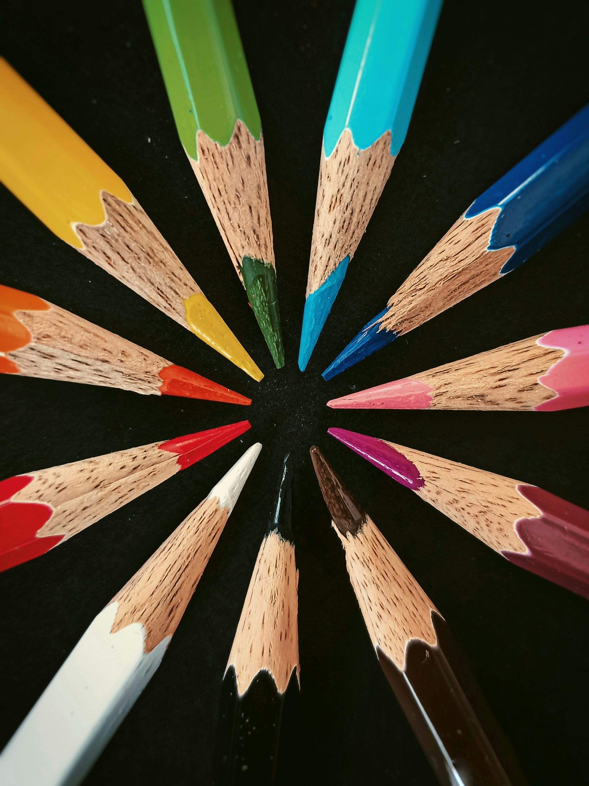 yellow blue and red color pencils